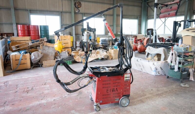 スポット溶接機