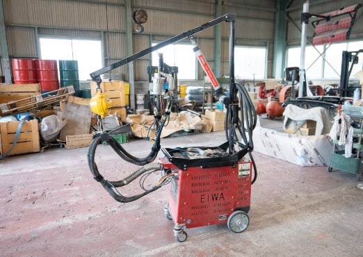 スポット溶接機