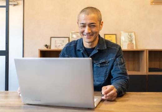 招待URLよりオンライン相談を開始